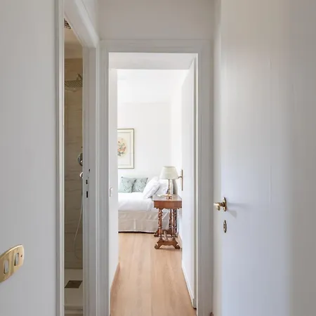 Iflat Historic Charm & Comfort By Piazza Navona Daire Roma